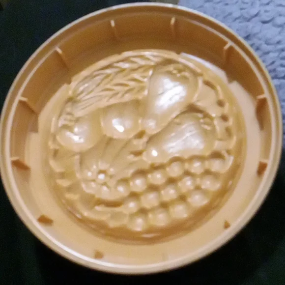 Vintage 4 PC canister set - Picture 5 of 7